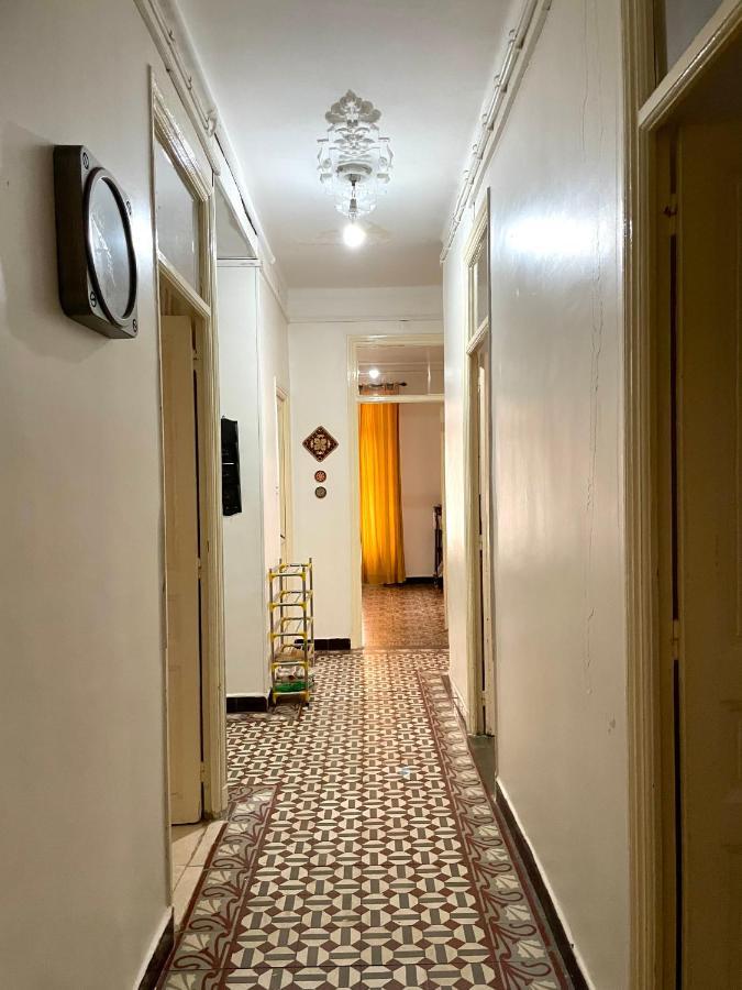 Appartement Dans Immeuble Haussmanien Algiers Bagian luar foto